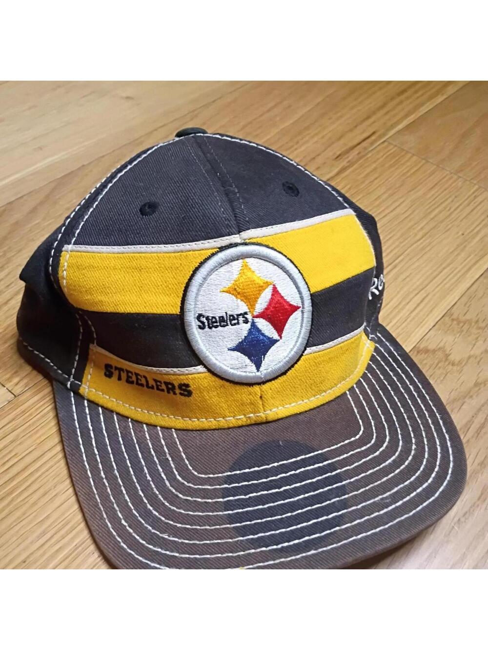 Reebok Men's Multi and Black Hat